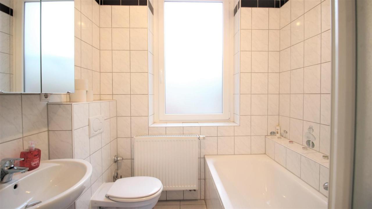 Privatzimmer Nahe Bahnhof Und City Wurzburg Exterior photo